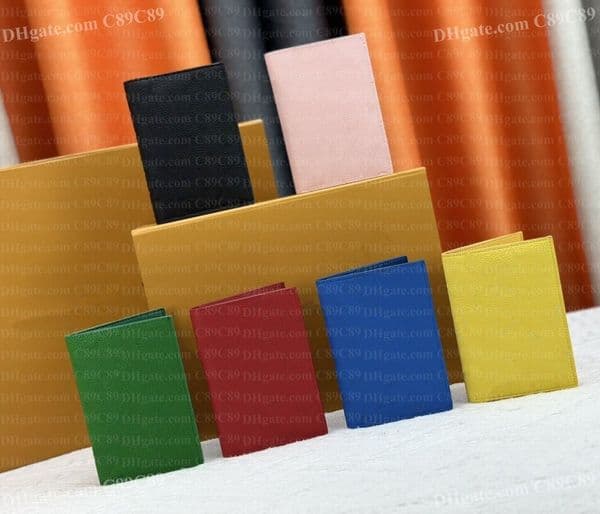 Designer women passport wallets leather cover brand credt card men business passport holder wallet gradation Embossed Passport Cover With box carteira masculina