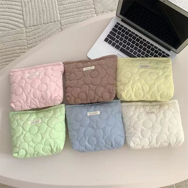 Flower Heart Shaped Cosmetic Bag Outdoor Travel Toiletries Organizer Wash Bags Portable Handbag Women Storage Pouch Makeup Bag