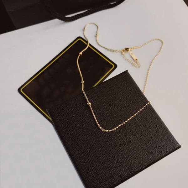 Luxury Quality Pendant Necklace Charm Selection Fashion Matching Personalized Style Designer Super Brand Classic Premium Jewelry Accessories Shopping Trip