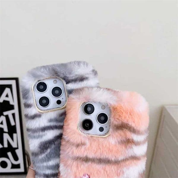 Designer Phone Case Fashion Leopard Tiger Pattern Furry Girl Case for iPhone 16 Pro Max 15 14 13 12 11 XS XR X 8 7 Plus Soft Warm Fluffy Cover M241008