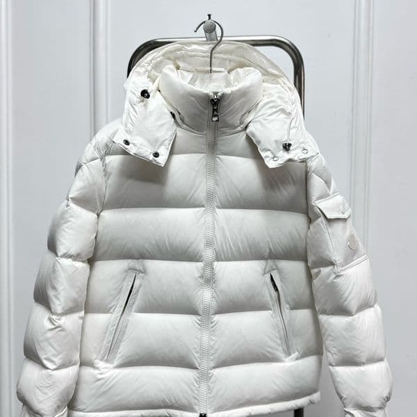 Designer Down Jacket Mans Womens Unisex Couple Puffer Jacket Retro Jackets Thickened Classic Short Style Outfit Windbreaker Coat Bright Slim-fit Loose Down Jacket