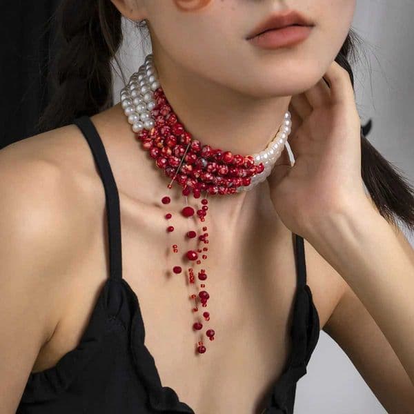 Necklace Dripping Blood Imitation Pearls Womens Necklace Halloween Choker Gothic Style Pearls Creative Tassel Choker NecklaceX240918