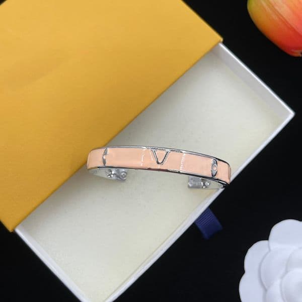 Classic Silver Plated Bracelet Brand Designer Letter Bracelet Designer Girls Casual Luxury Bracelet with Box Party Wedding