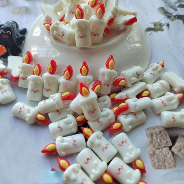 Mini 20Pcs Cartoon Halloween Oil Shining Candle Resin Clip Book DIY Fashion Hairpin Phone Shoes Hat Decorate Accessories