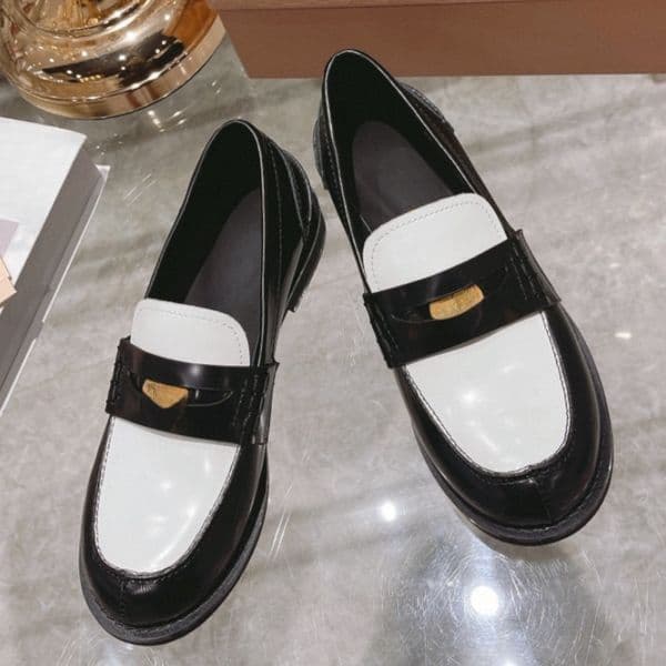 Classic casual shoes for women famous designer shoes leather leather thick soled letter metal fashion shoes solid color patchwork non-slip shoes luxury party shoes