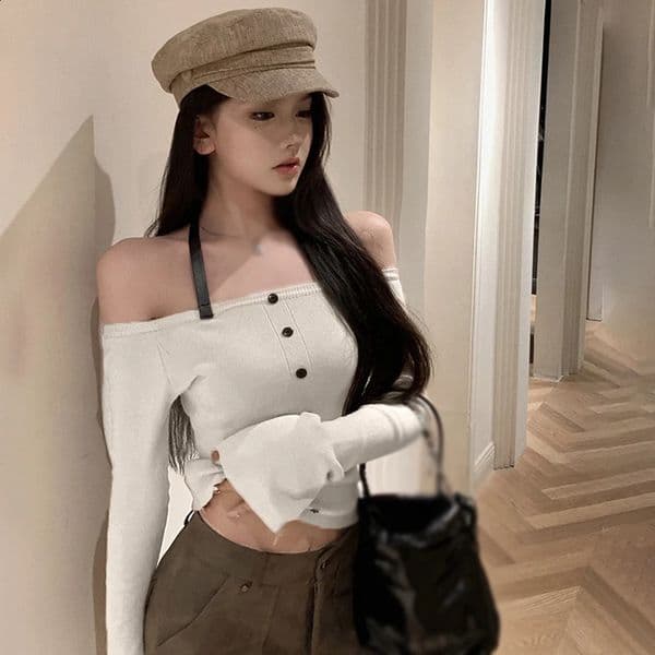 Autumn Womens Sweater Solid Color Sexy off the Shoulder Hanging Neck Knitted Top Flared Sleeves Base Shirt Winter 240921