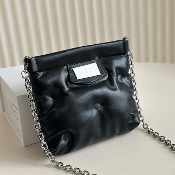 Designer handbag women's shoulder bag skew straddle bag fashion pillow bag chain bag leather button decorated black and white rectangular logo christmas gift bag