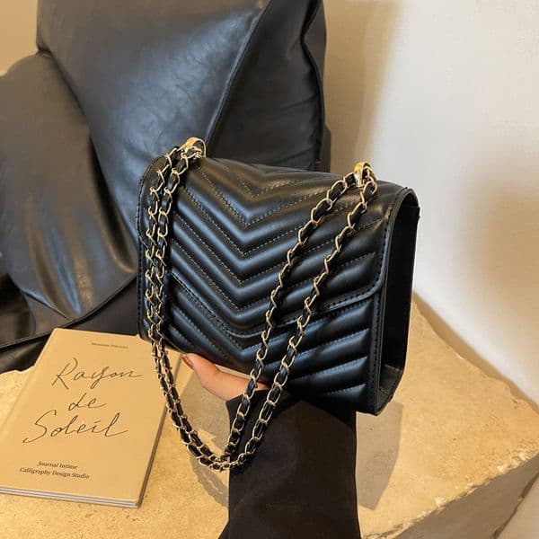 Fashionable small square retro shoulder bag