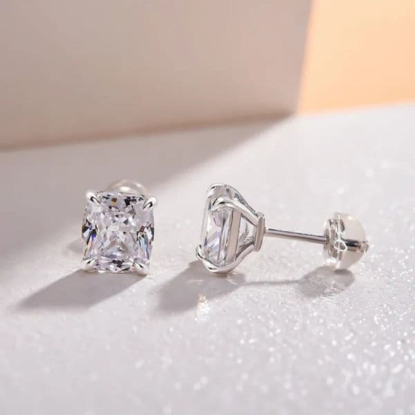 Stud ShinySquare Cubic Zircon Stud Earrings Charm Designer Jewelry Silver Diamond Ear Rings Oval Heart Earrings for Woman Gift Fashion Fine Jewelry
