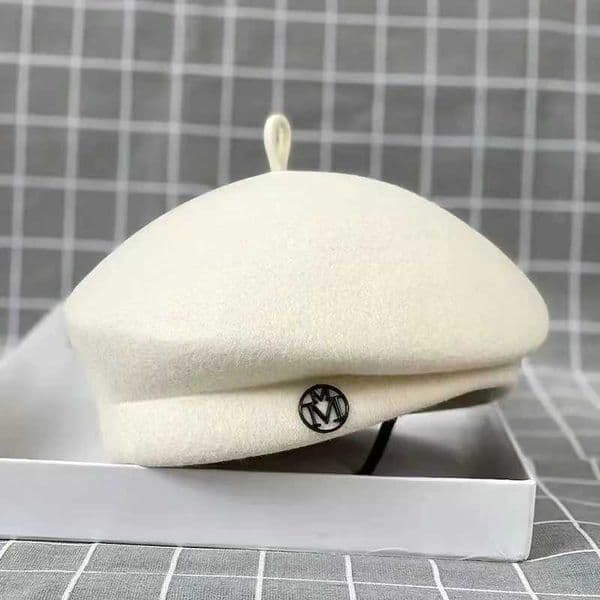 Berets Classic beret patterned wool felt warm winter white black womens Fedora hat