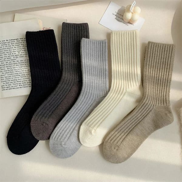 Winter Womens Leisure Work Team Socks Soft Warm Fashionable Short Loose Breathable 240925
