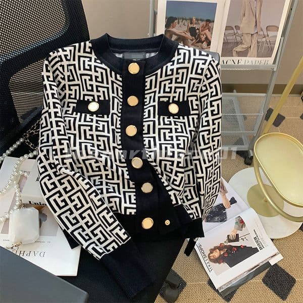 Designer Womens Knitted Sweater Long Sleeved Fashion Knitted Sweater Womens Cardigan Casual Jacket Coat Womens Sleeves Hoodie Clothing Size S-2XL