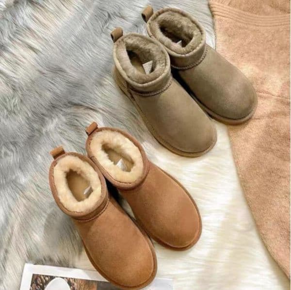 Hug Women Ultra Mini Snow Soft Comfortable Sheepskin Keep Warm With Card Dustbag Classics Rug Casual Boots Shoes Beautiful Gifts