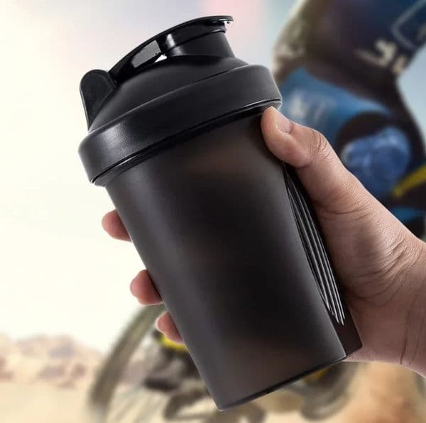 Shaker Bottles Sport Water Cups Whey Protein Powder Mixer Bottle Fitness Gym Shaker Outdoor Portable Plastic Drink Cup