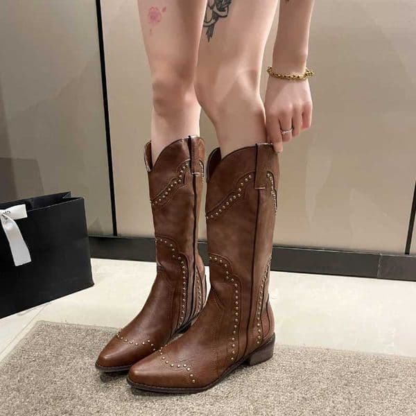Studded Boots Women 2023 Low Heel Cowboy Chelsea Western Short Leather Knee High Luxury Designer Gothic New Rock Shoes VintageCL240801