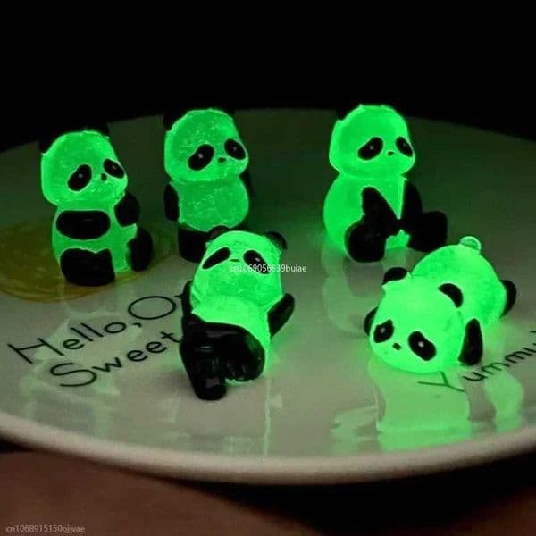 1Pcs/Set Glowing Panda Mini Figurines Miniature Panda Micro Landscape Ornament Glowing In Dark Miniature Flower Potted Decor Y240801