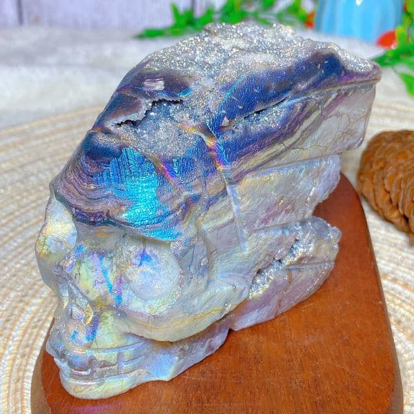 High Quality Natural Crystals Aura Sphalerite Skull Gemstones Craving Healing Mineral Energy Home Decorations Gift Ore Crafts Y240801