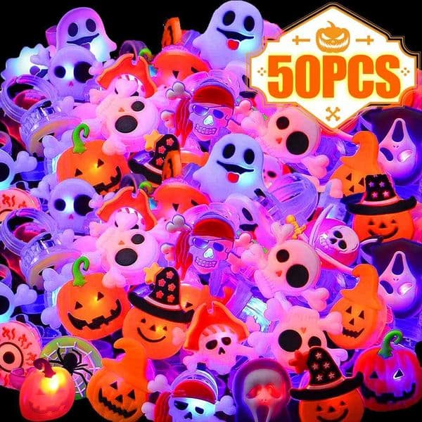 Halloween Luminous Rings Creative Cute Pumpkin Ghost Eye Ghost Pirate Spider Web Children Toys Halloween Flash Finger Rings Y240807