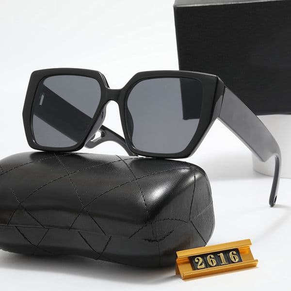 luxury designer sunglasses for women glasses UV protection fashion sunglass letter Casual eyeglasses Beach Travel Must Have very good