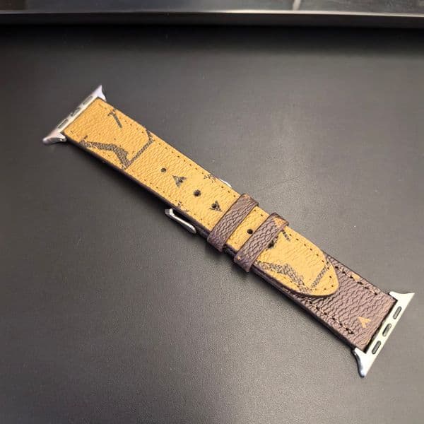 Straps Luxury Watch Band 38 40 41 42 44 45 49 mm Flower Leather Watchs Strap Wristband for Iwatch 8 7 6 5 4 SE Designer Watchbands Z260603