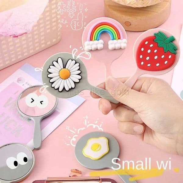 Mini Creative Cartoon Portable Travel Makeup Mirror Korean Ins Fashion Cute Girl Facial Makeup Handheld Mirror W240813