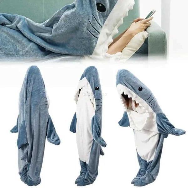 Cartoon Shark Sleeping Bag Pajamas Office Nap Shark Blanket Karakal Soft Cozy Fabric Mermaid Shawl Blanket for Children AdultXJ240813