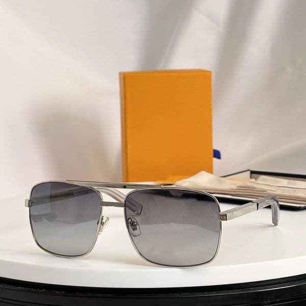 formal Attitude 2025 gentle outdoor party sports festival Fashion Classic For Men Square Frame Designer Sunglasses Unisex UV400 Protection Gold Plated Glasses