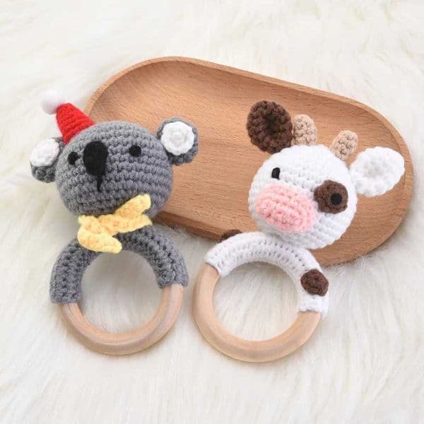 2026 New New 1Pcs Baby Toys Teether Crochet Animal Rats Dairy Cows Rattles Toy Wooden Teething Rings For DIY Infant Nursing Shower Gift Craftm240815 D