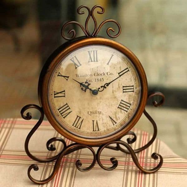 Vintage Retro Iron Ornament Battery Operated Silent Table Clock Home Bedroom Living Room Office DecorM240814