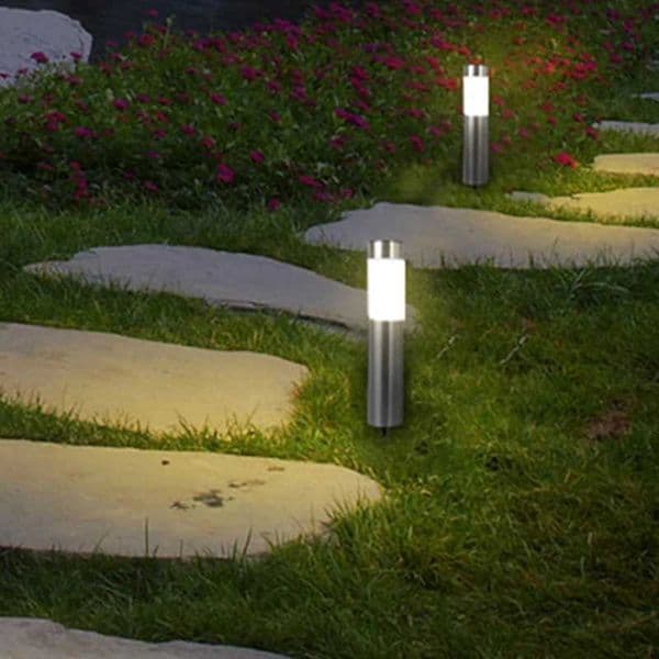Solar Pathway LED Lights for Garde Waterproof Upgraded Walkway Landscape Outdoor Driveway Auto On/Off Lights for Yard Lawn Patio Y240816