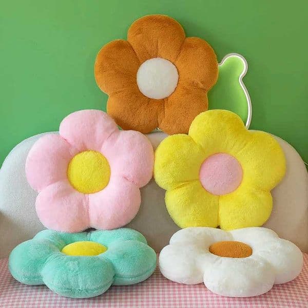 35cm Soft Sunflower Sleep Pillow Mat Plush Chrysanthemum Throwing Pillow Chair Mat Used for Office and Home Floor Mat Sofa Decoration W240816