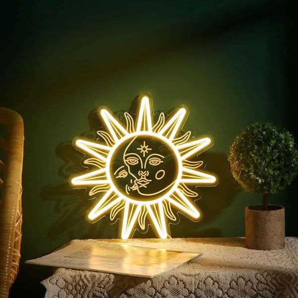 Sunshine and Moon Neon Light LED Light Sunflower Neon Light Wall Mounted Decoration Used for Bedroom Dormitory Living Room Manhole Halloween Decoration Chr B240817