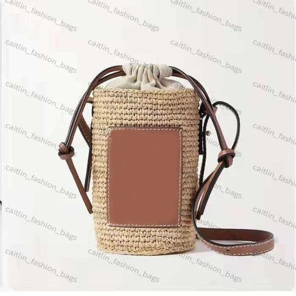Famous Designer Women's Bag Brand Hollowed Out Straw Tote Bag Fashion Paper Woven Bag Summer Beach Handbag Bucket Bag G230223