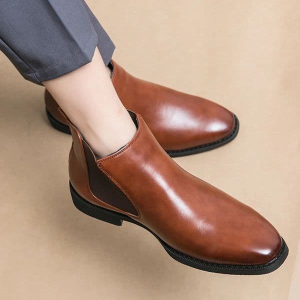Mens Pointed Chelsea Boots Business Leather Shoes Black Brown Cowboy Autumn Winter Boots Party Dress Ankle Bottas Large 240821