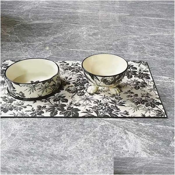 Dog Bowls Feeders Designer And Mat Set Retro Modern Aesthetic Flower Ceramic Pets Bowl With Nonskid Waterproof Pu Leather Food Water F Otqua