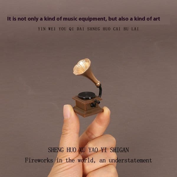 Retro-Inspired Mini Phonograph Record Figure Charming Metal Desk Decorative Item