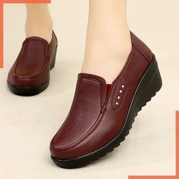 Spring and Autumn Womens Pump Shoes Womens Genuine Leather Wedge Single Casual Shoes Mother Heels 240823 S260526