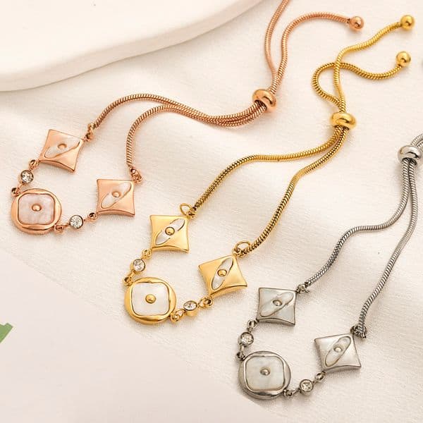 Fashion Designer s Women Bangle Wristband Cuff Chain Gold Plated Stainless Steel Wedding Lovers Gift Bangles Fine Jewelry Accessory Q260513