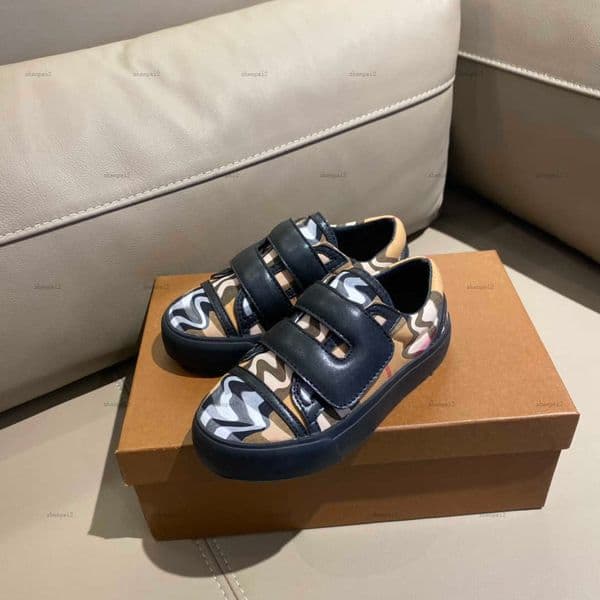 Luxury high quality kids shoes designer Buckle Strap Child Sneakers Size 26-35 Khaki plaid baby casual shoes Box protection
