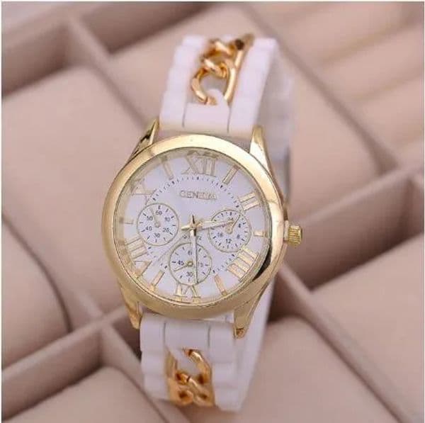 2024 New Women Luxury Silicone Geneva Neutral Watches man Watch Cheap Lady Girls Wristwatches Gift Hours Geneva relojes mujer clock Wholesale