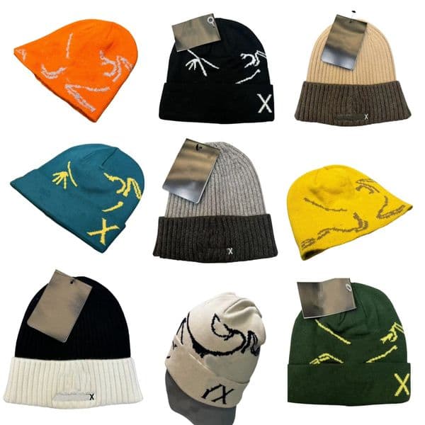 Hot Winter Beanies Designer Bonnet Mutze Cappello Classics Women Fashion Letter Solid Designer Casual Men Beanie Ancient Bird Skiing Camping Knit Cap Knitted Hat