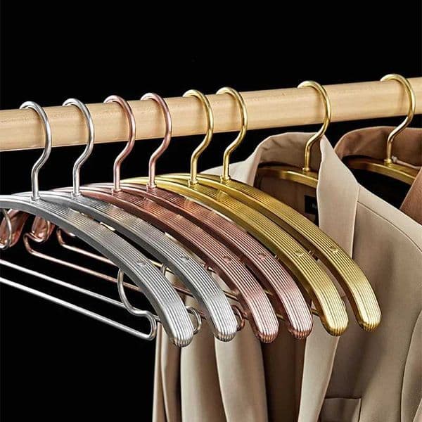 5 pieces of aluminum alloy coat hangers lightweight luxury 2.2CM wide shoulder display hangers used for pants shirts wedding dresses clothing organizers M240829