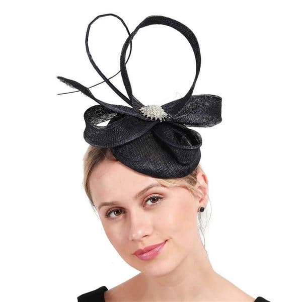 Vintage Church Sinamay Charming and Elegant Millionaire Hat Female Simulated Pearl Decoration Headwear Bridal Wedding Hat XMF306 M240829