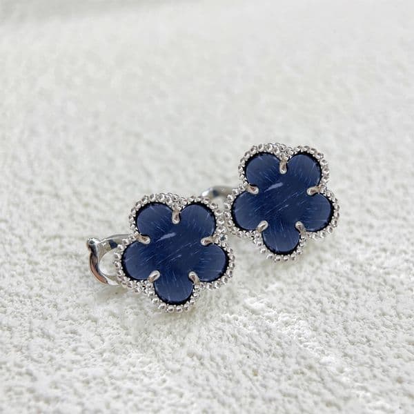 Designer Women Classic Leaf Earrings Fashion Earring Design Women Party Wedding Jewelry Festival Gift 8 Styles to Choose from