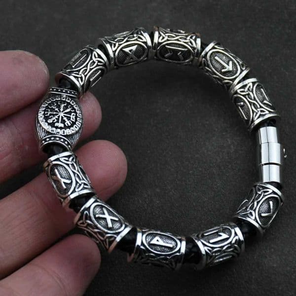 Norwegian Rune Beads Charm Viking Accessories Womens Magnetic Bracelets Viking Jewelry Direct Shipping W240830
