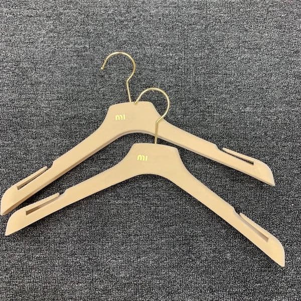 3Pcs Designer Multi Style Creative Anti Slip Hanger Pants Storage Rack Clothing Store 125