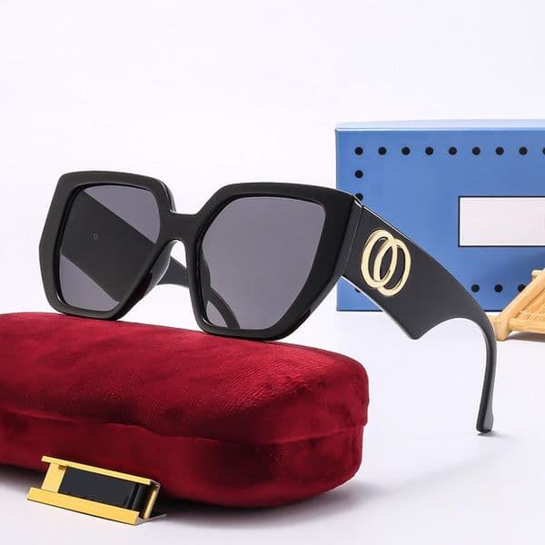 Mens Sunglasses Designer Sunglass Luxury Sun glass for Women Oversize Letters Trend Goggle Adumbral 5 Colors Beach Driving Eyeglasses UV400