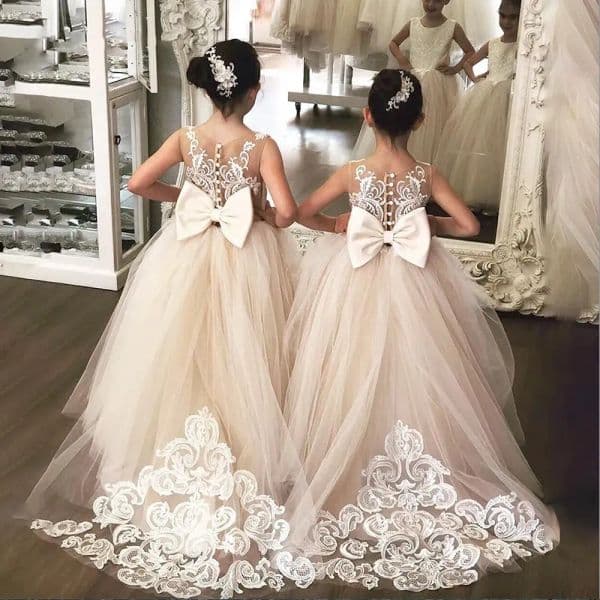 Cute Blush Pink Flower Girls Dresses Sleeveless For Weddings Lace Appliques Ball Gown Birthday Girl Communion Pageant Gowns Light Champagne With Bow S S S s