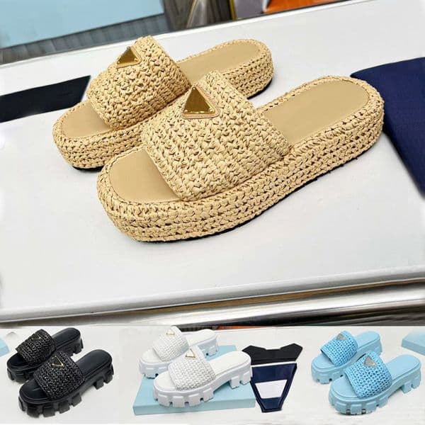 Beach slippers Thick bottom Womens shoes designer slipper Woman Shoes new Cartoon Alphabet lady Platform sandals Heels letter High heel Slides size 35-40-41
