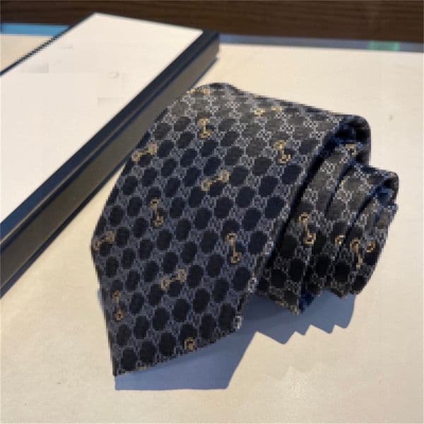 2025 Men's Fashion Tie Designer Brand Business Neck Wedding NeckTies Retro Party Casual Silk Ties with box 05